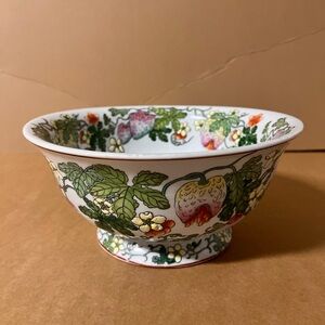 Chinese Porcelain Bowl Floral and Fruit Design Approx  10 1/2 Inch Decorative